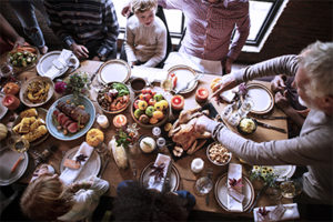 thanksgiving celebration tradition family dinner